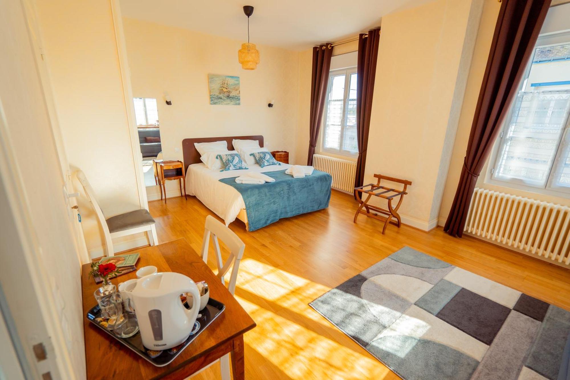 Relais Saint Jacques Hotel อองบวส ภายนอก รูปภาพ