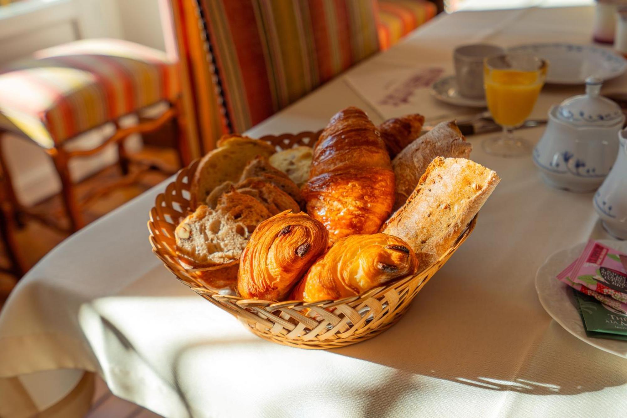 Relais Saint Jacques Hotel อองบวส ภายนอก รูปภาพ